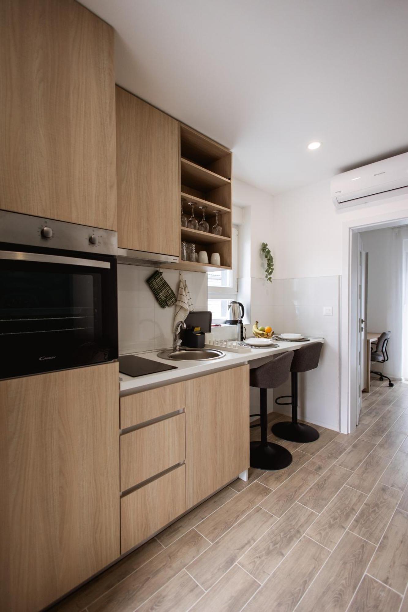 Cozy Studio Apartment In Osijek - Self Check In Eksteriør bilde